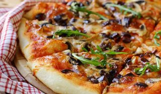 Pizza Vegetariana (Mediana)