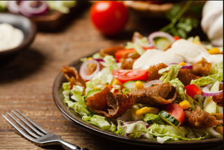 Sałatka kebab na mixie sałat duża