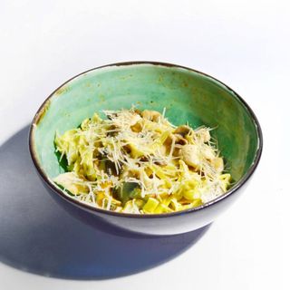 Локшина по-домашньому з куркою гриль (300г)