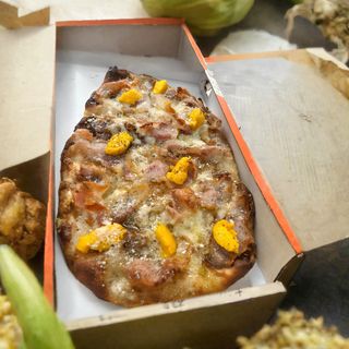 Beata carbonara  (33 cm.)