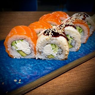 Ролл Унагі Салмон