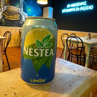 Nestea Té Negro Limón lata 330ml.