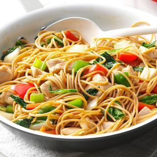 Stir Fry Pasta with Chicken