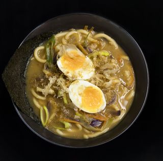 TSUKIMI UDON