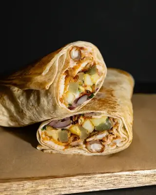 SHAWARMA WRAP HALLOUMI KURCZAK