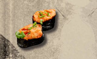 Гункан пикантна сьомга 2бр