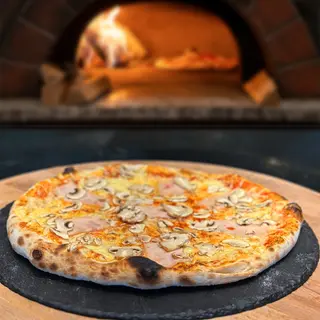 Pizza Capricciosa