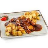 Ново! Свинско бонфиле с манатарки, печен сос и картофи соте