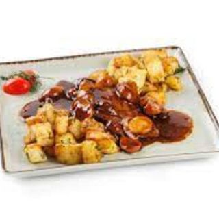 Ново! Свинско бонфиле с манатарки, печен сос и картофи соте