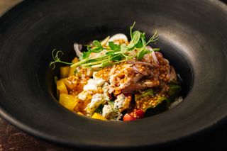 Зелений салат з лососем (250г)