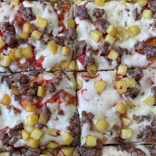 Trancio con salsiccia e patate