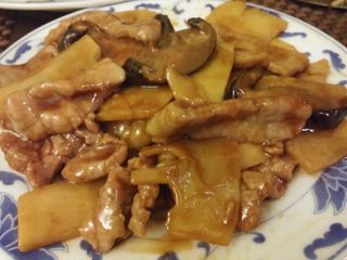 300 - Manzo con Bambù e Funghi