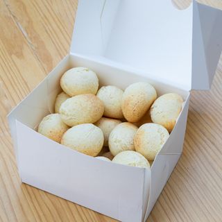 Pan de queso por 12 unidades