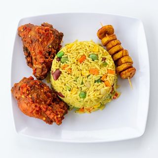 Fried Rice 2 Spoons, Plantain & Chicken / Turkey