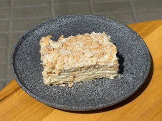 Кокосовий наполеон (200g)