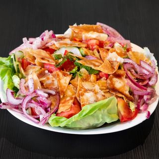 Fattoush salata