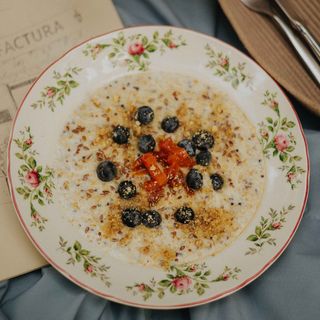 Дуже корисна каша з горіхами та сухофруктами (400г)