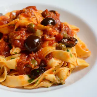 Salsa Puttanesca 