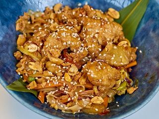 Локшина з куркою (270g)