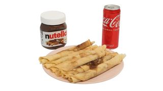 Palačinke Nutela 6 komada + Coca Cola 0.33l