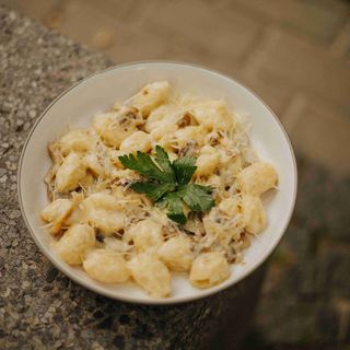 Ньоки з міксом грибів у вершковому соусі (350г)