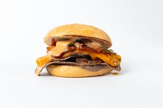 Burger De Ternera Fileteada Clásica