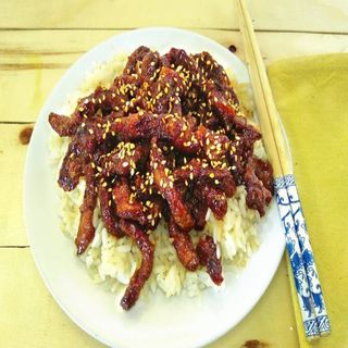 Ternera Frita con Sésamo