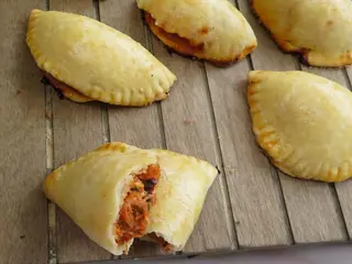 Empanadillas De Atún (6 Uds.)