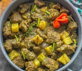 1 servings Authentic Jamaican Curry Goat