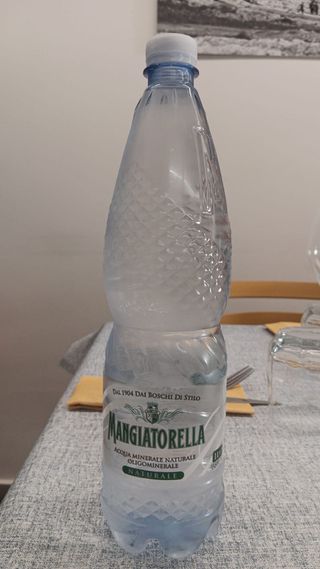 Acqua naturale Mangiatorella 1 l