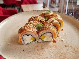 Філа-гриль з креветкою та манго (330г)