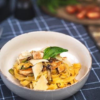 Pasta Pollo e Zucchini