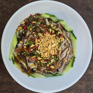 Urechi de porc gang bien