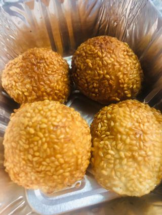 85.DOLCE GLUTINOSO DI SESAMO FRITTO