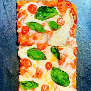 Pizza Margherita Medie