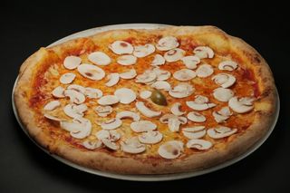Pizza Funghi