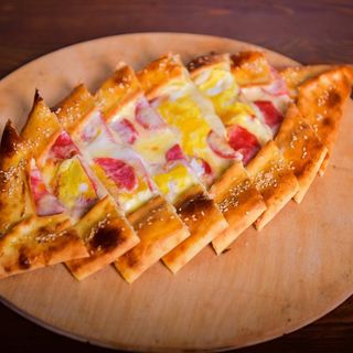 Пиде с колбасой 