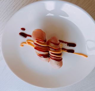 811 - Tonno scotato 2 pezzi