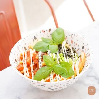 Poke de salmão