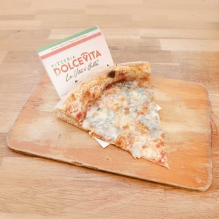 4 formaggi (Familiar)