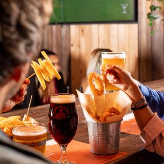 Nachos Classici con salsa mex e Guacamole