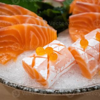 SALMON Shashimi