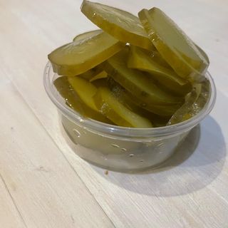 Ogórek kiszony  i kukurydza