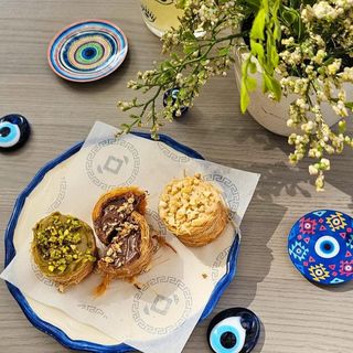 Nid De Kataifi Aux Trois Chocolats