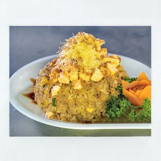 16. Riso saltato con salmone