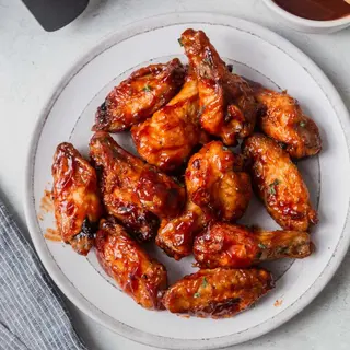 BBQ Wings & chips