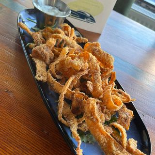 Carrot chips cu tzatziki