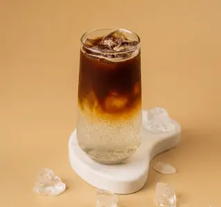 Espresso Tonic. 400 ml