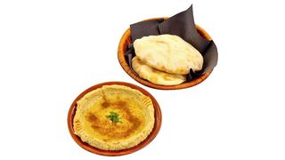 MEZZA HUMMUS KUMIN  I PITA