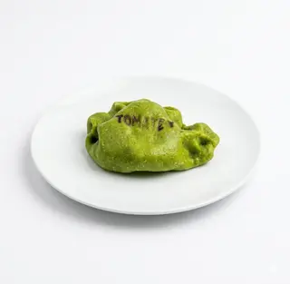 Empanada De Tomate Y Albahaca